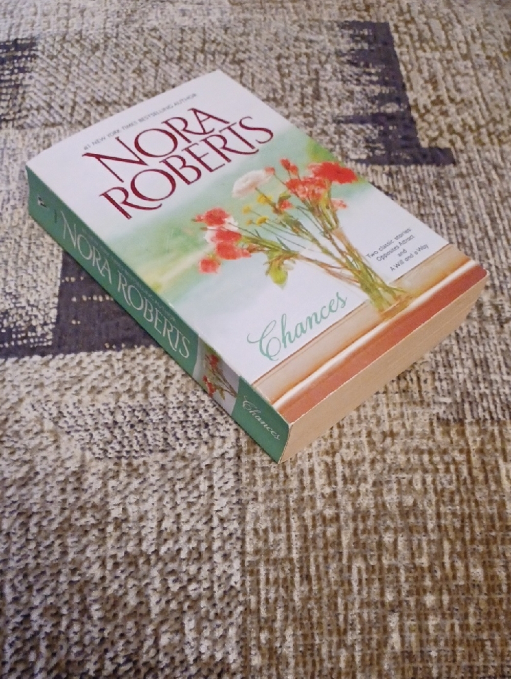 $4 Add-on Nora Roberts "Chances" - Paperback Book (2 In 1) - Picture 3 of 7